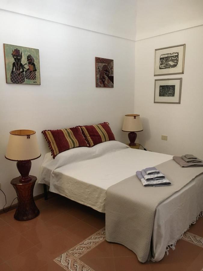 Bed and Breakfast L'Appogghju Кастельсардо Экстерьер фото